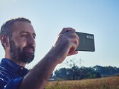 Das Sony Xperia 1 III bietet eine ungewöhnliche Ausstattung inklusive einer 12 MP Triple-Kamera. (Bild: Sony)