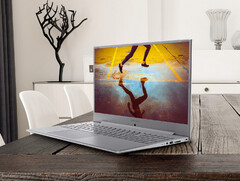 Aldi: Medion Akoya S17402 17-Zoll-Laptop ab 25. April für 500 Euro.