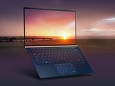 Das Asus ZenBook UX425 könnte dem UX433 im Bild recht ähnlich sehen, es soll aber noch dünner und leistungsstärker werden. (Bild: Asus)