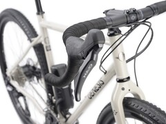 Das Croix De Fer 60 ist ein neues E-Gravelbike