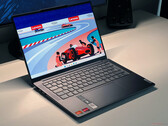 Lenovo Yoga Pro 7 14 G8 Laptop im Test - AMD Zen4 ist nicht automatisch besser