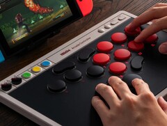 Der neue Arcade-Controller von 8bitdo, erhältlich ab 15. Juli 2025 (Bildquelle: 8bitdo)