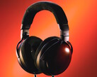 Audio-Technica hat mit den ATH-AWX7000 neue Over-Ear-Kopfhörer mit Gehäuse aus japanischem Kiso-Zypressenholz vorgestellt.