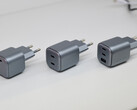 Drei 100-Watt-Netzteile mit ein, zwei oder drei USB-Anschlüssen.