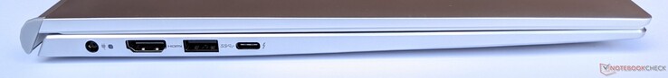 Linke Seite: Netzanschluss, HDMI, 1x USB 3.2 Gen2, 1x Thunderbolt 4