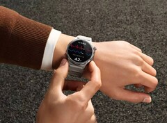 Die Oppo Watch X3 setzt auf ein hochwertiges Titan-Gehäuse mit Saphirglas-Front.