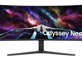Der Odyssey Neo G9 nutzt eine doppelte 4K-Auflösung und macht deshalb nur in Verbindung mit einem starken Gaming-PC Spaß (Bildquelle: Samsung)