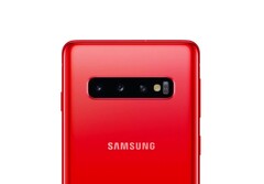 Das Samsung Galaxy S10 kommt bald in Kardinal-Rot, lassen geleakte Pressebilder vermuten.