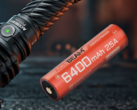 Der neue Rundakku AB21CP6425 bietet viel Kapazität und einen USB-C-Anschluss.