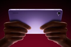 Das Redmi K Pad 2 ist ähnlich kompakt wie das Apple iPad mini.