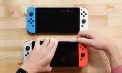 Das Nintendo Switch (OLED-Modell) kommt mit ein paar interessanten internen Änderungen. (Bild: iFixit)