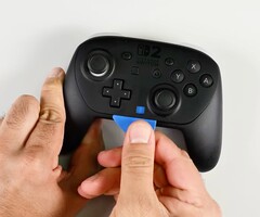 Der Nintendo Switch 2 Pro Controller lässt sich nur mit großem Zeitaufwand reparieren. (Bildquelle: iFixit)