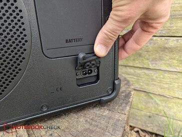 Normaler 2-poliger Netzsteckereingang