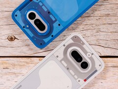 Das Nothing Phone (4a) ist weniger hell und günstiger