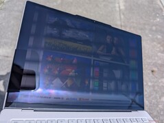 Draußen unter Sonnenlicht