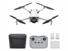 Die DJI Mini 3 soll eine Flugdistanz von bis zu 18 Kilometern erreichen. (Quelle: Amazon)