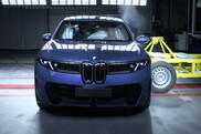 BMW iX3 erzielt Höchstwertung von fünf Sternen im ersten Euro NCAP-Test nach neuem verschärftem Bewertungsstandard.