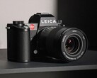 Die Leica SL3 erhält ein etwas kompakteres, leichteres Gehäuse. (Bild: Leica)