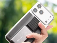 SR800 Magnetic Power Bank SSD: Powerbank und SSD (Bildquelle: Adata)