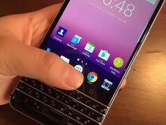 Das BlackBerry Mercury mit Tastatur und 3:2 Display dürfte im ersten Quartal 2017 starten.