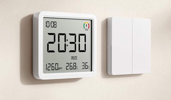 Der Sensor hat ein 3,6 Zoll großes Display ohne Beleuchtung