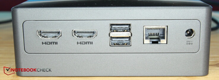 Hinten: 2x HDMI, 2x USB 2.0, LAN, Strom