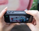 F116 Pro: Kompaktes Smartphone ist eine Actioncam