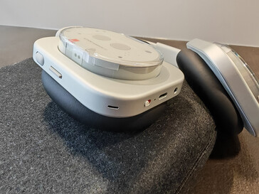 Ein Klinkenanschluss ist vorhanden (Bildquelle: Daniel Schmidt)