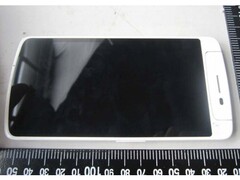 Das Oppo N1 mini ist mit fünf Zoll gar nicht so klein (Bild: Oppo)