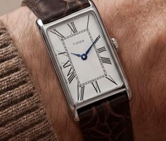 Die 1976 Lexington Reissue Inspired besticht durch ein schlankes Retro-Design und ein Standard-Quarzwerk.