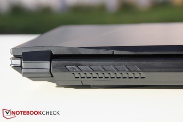 Dummy-Lüfterschlitz