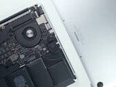 Reparaturen sind für Apple ein Verlustgeschäft. (Bild: Nikolai Chernichenko, Unsplash)