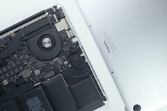 Reparaturen sind für Apple ein Verlustgeschäft. (Bild: Nikolai Chernichenko, Unsplash)