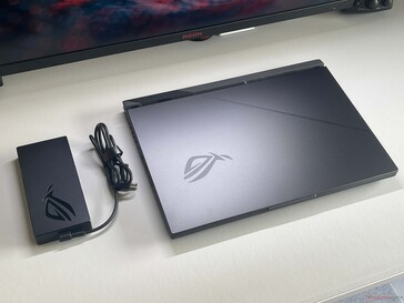 Asus ROG Strix G18.