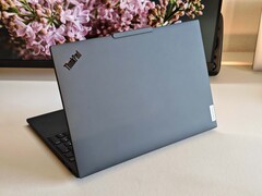 Lenovo ThinkPad T16 Gen 4 AMD