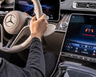 Drive Like-a-Boss: Mercedes S-Klasse und EQS laden zum Herumchauffieren mit dem elektronischen Drive Pilot ein - im nächsten Jahr gehts mit der S-Klasse los.