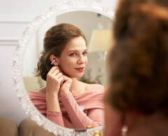 Die Shokz OpenDots One gibt es nun auch in Rosa. (Bildquelle: Shokz)