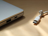 Hacker können Laptops über deren USB-C-Charger kapern