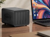 Das TerraMaster D8 Hybrid 2 NAS kann bis zu vier Festplatten und vier SSDs aufnehmen