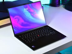 Im Bild: Ein IPS-Modell des Lenovo ThinkPad X1 Gen 13 (Bild: Benjamin Herzig).