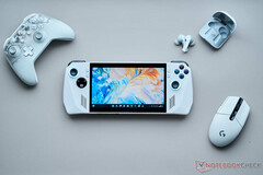 Der Asus ROG Ally Gaming-Handheld wird regelmäßig mit Feature-Updates versorgt. (Bild: Notebookcheck)