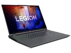Lenovo hat das Legion 5 Pro Gaming-Notebook mit einer schnellen RTX 3070 Ti derzeit günstig im Angebot (Bild: Lenovo)