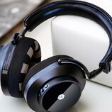 Die neuesten EEG-Kopfhörer von Neurable snd sowohl leichter als auch günstiger. (Bildquelle: Neurable)