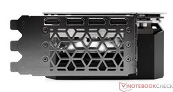 Die externen Anschlüsse der KFA2 GeForce RTX 4080 Super ST