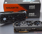 Die Radeon RX 9070 XT wird zur Priorität für AMD-Partner, da die günstigere RX 9070 nicht mithalten kann.
