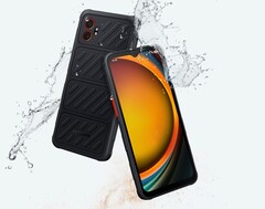 Das Samsung Galaxy XCover7 Pro besitzt ein wasserfestes, gegen Stürze geschütztes Gehäuse. (Bildquelle: Samsung)
