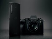 Das Sony Xperia 1 II ist alles andere als günstig, dafür könnte Sony aber auch drei Jahre Software-Support bieten. (Bild: Sony)