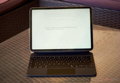 Das brandneue Magic Keyboard für das Apple iPad Pro hält ein paar Überraschungen bereit. (Bild: Notebookcheck)