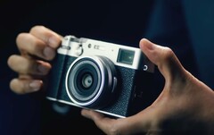 Die Fujifilm X100VI soll erstmals 6,2K-Videos aufzeichnen können. (Bild: Fujifilm)