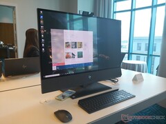 HP Envy 32 All-in-One bewegt sich auf schmalem Grat zwischen Multimedia und professionellem Einsatz